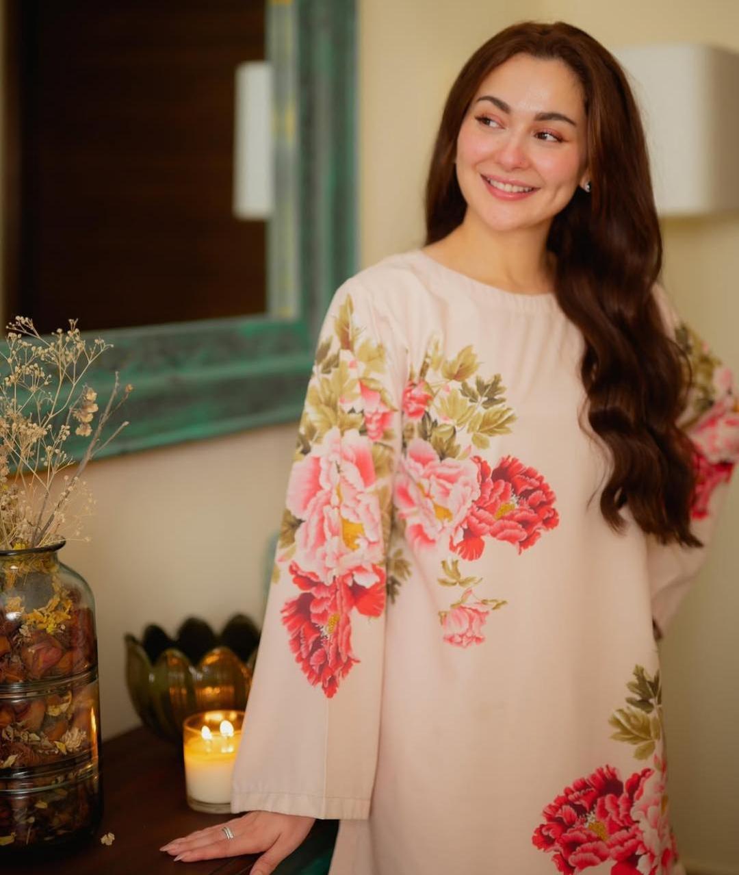 2 Pcs Women’s Printed Swiss Lawn U-Neck Shirt & Trouser Set
